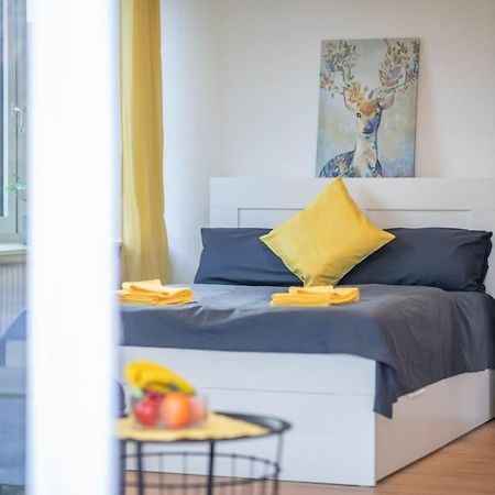 Beautiful 2 Bedroom Apartment Incl Parking ハンブルク エクステリア 写真