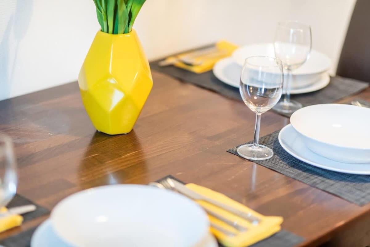 Beautiful 2 Bedroom Apartment Incl Parking ハンブルク エクステリア 写真